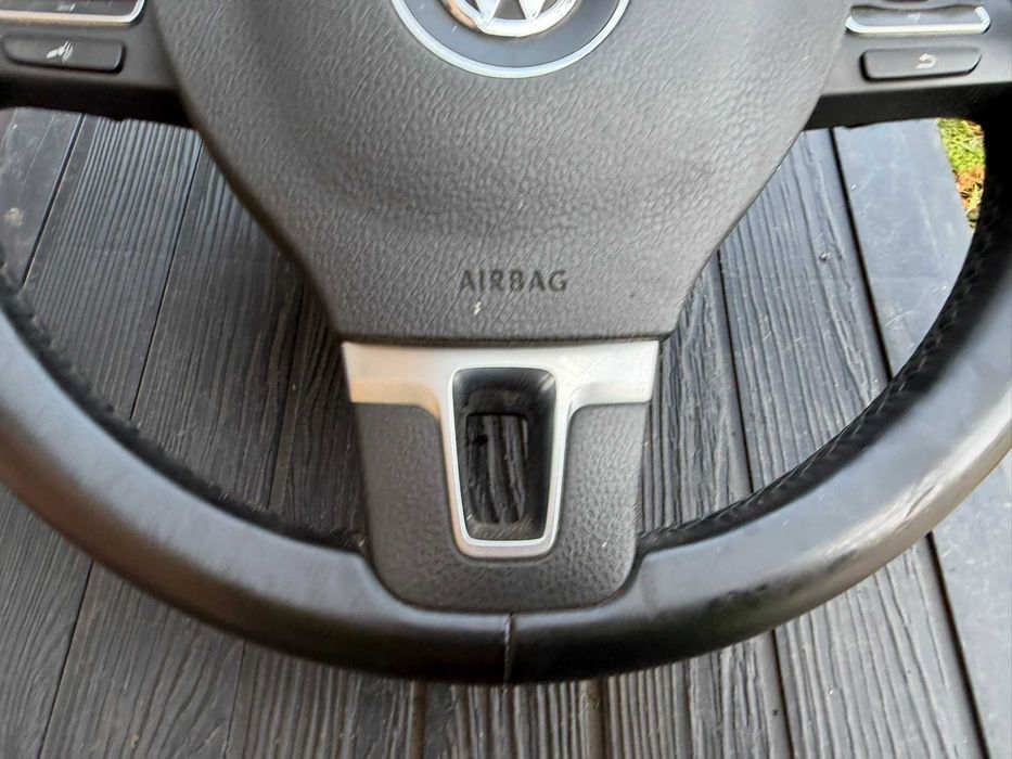 Kierownica passat b6 b7 trójramienna skóra + poduszka