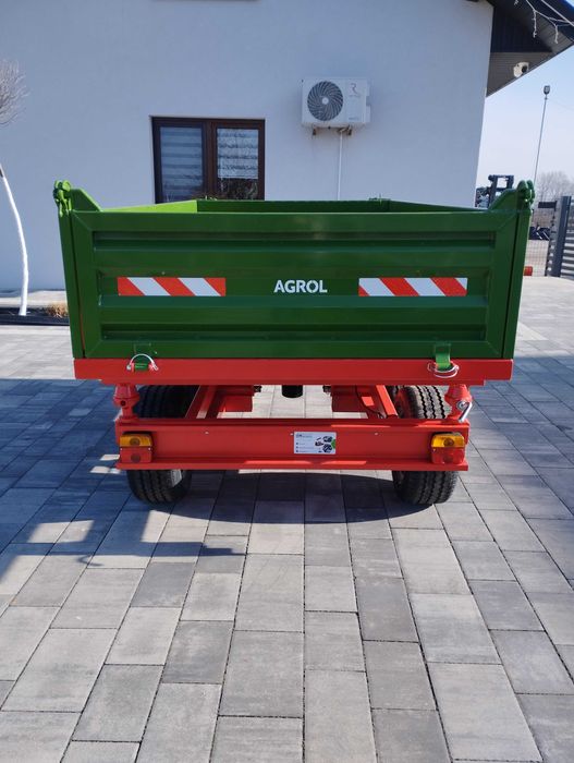 Rolnicza Przyczepa Dwuosiowa 2,5T Kiprowanie na 3 Strony Dowóz