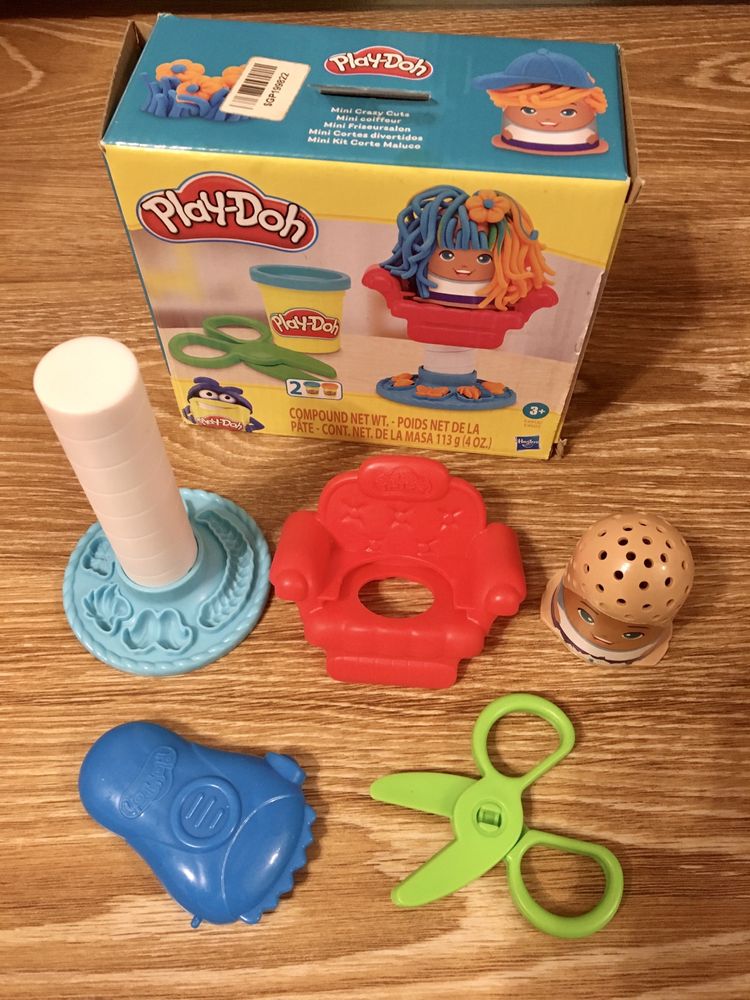 Play doh перукар