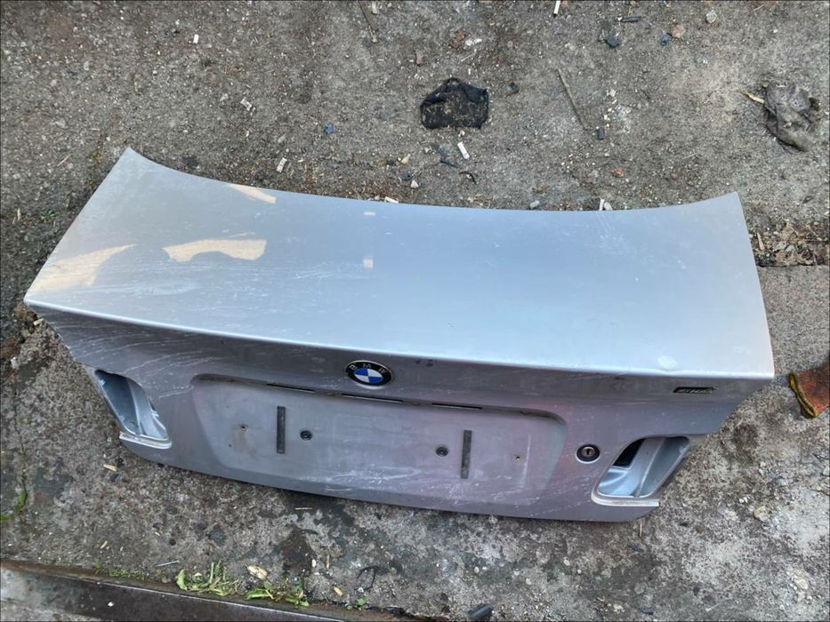 Крышка багажника BMW e46