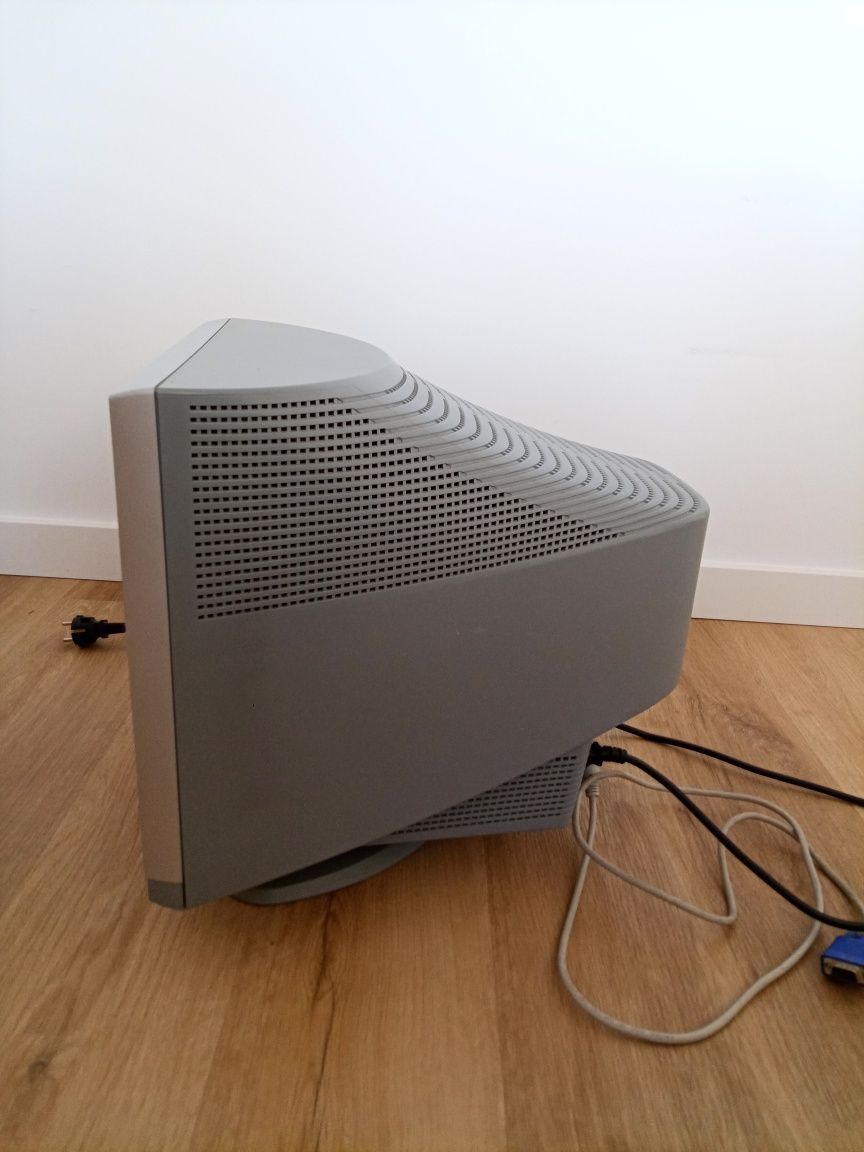 Monitor 17" LG FLATRON ez T710PH