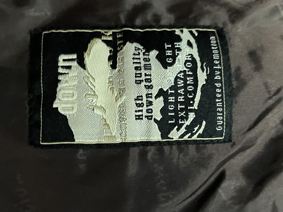 Пуховик жіночий