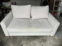 Rozkładana Sofa 2 osobowa do odświeżenia