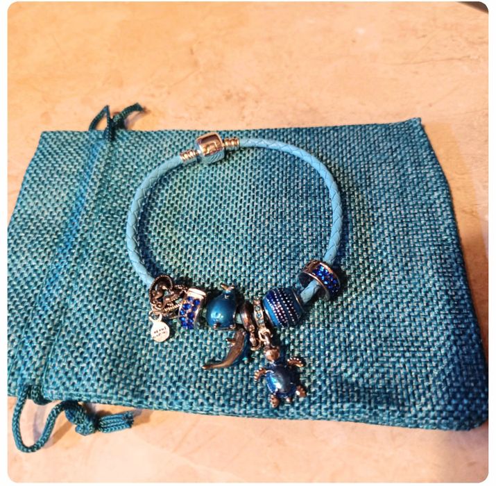 Nowa bransoletka skórzana modułowa niebieska z charmsami 20cm