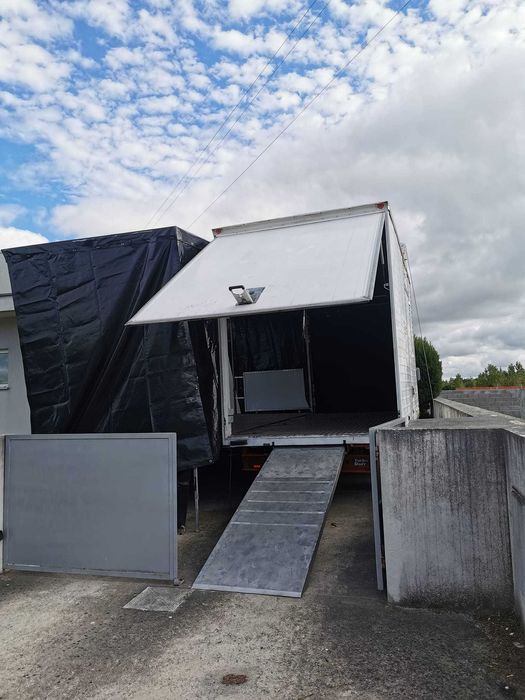 Palco móvel ligeiro