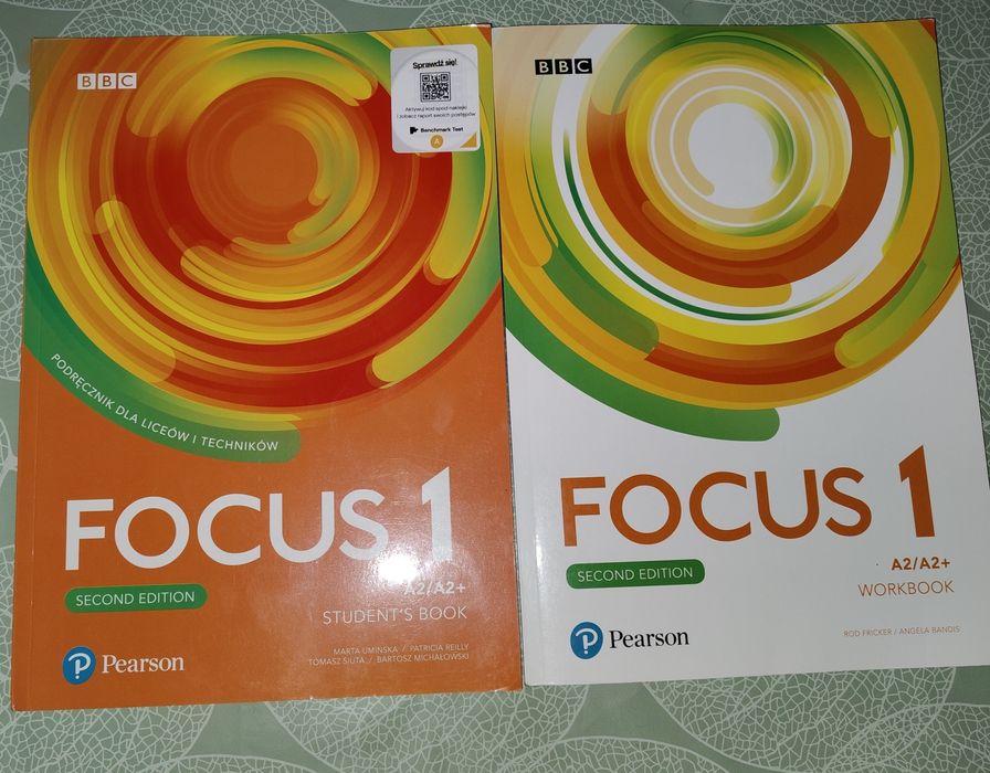 FOCUS 1 2ed SB + WB + dostęp Mondly praca zbiorowa