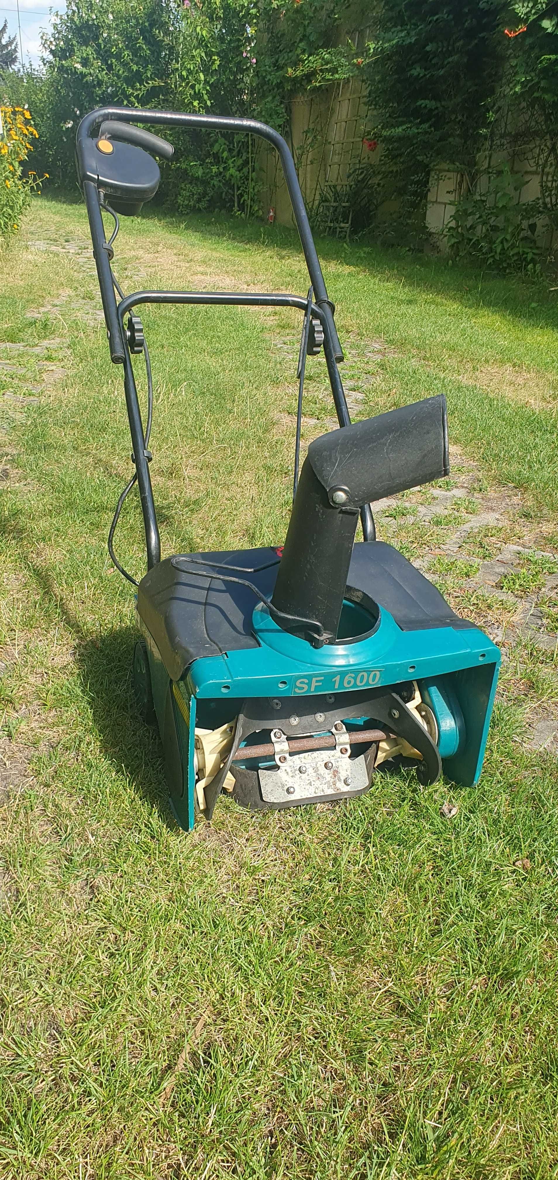 odśnieżarka Asgatec SF1600 prawie nowa