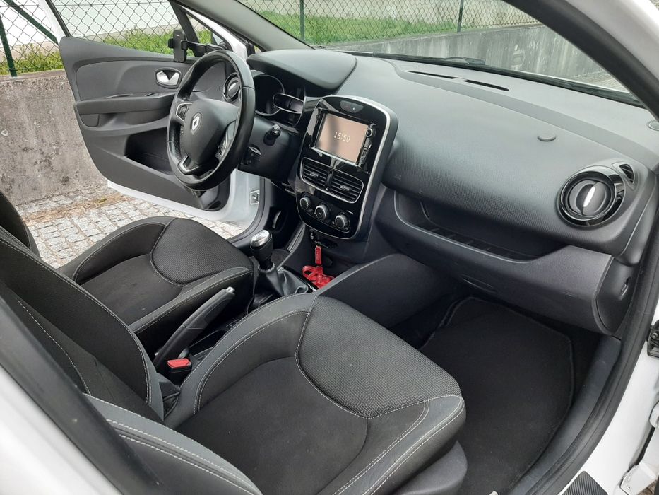 Carrinha Renault Clio Tourer 1.5 DCI ECO2 – 2017 Diesel Manual