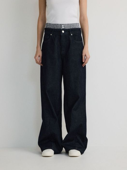 Широкі джинси reserved з декоративною вставкою