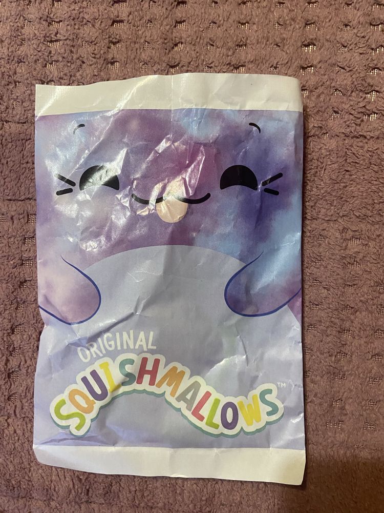 Сквіш із Хеппі Міл. Squishmallows Геллі