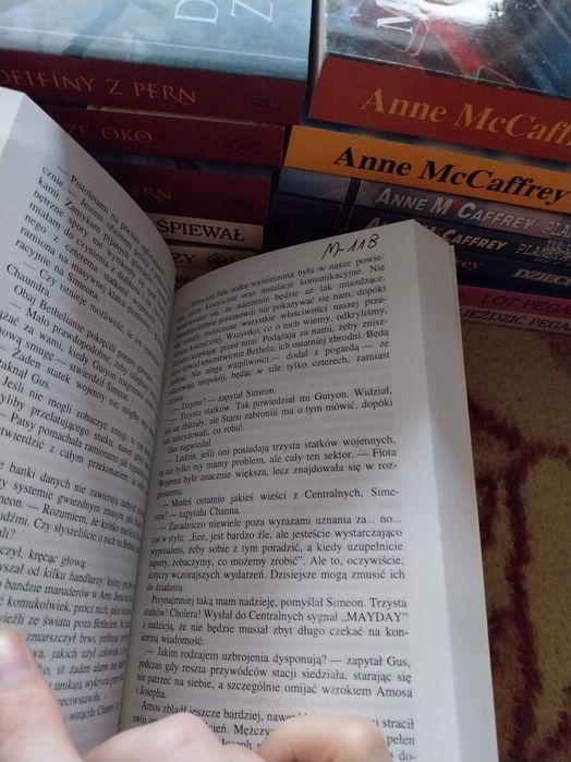 Anne McCaffrey - 14 książek  czytaj opis