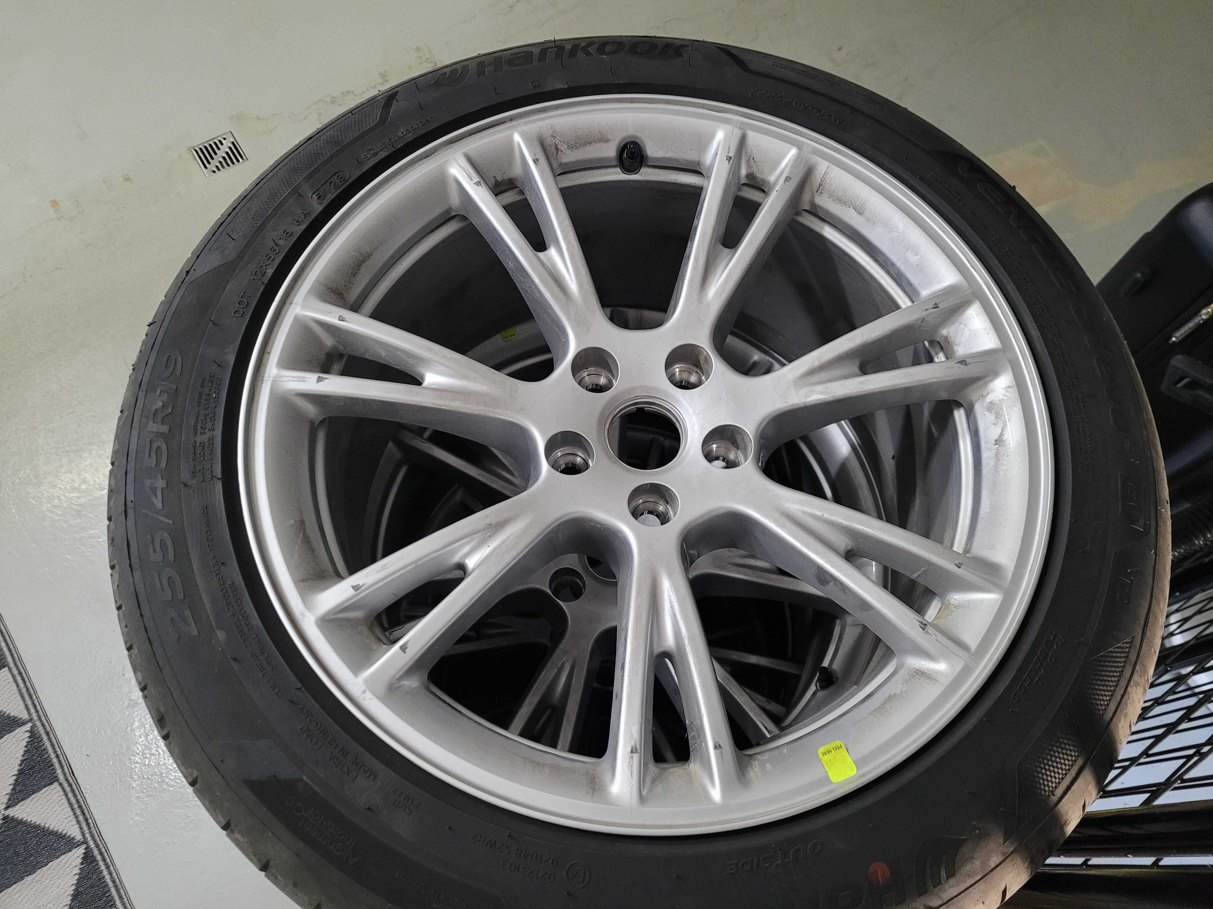 4x 255/45 r19 Hankook Ventus S1 evo3 EV DOT 5123