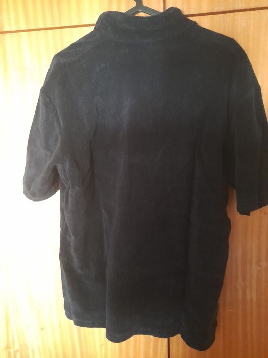T shirt/ camisola.