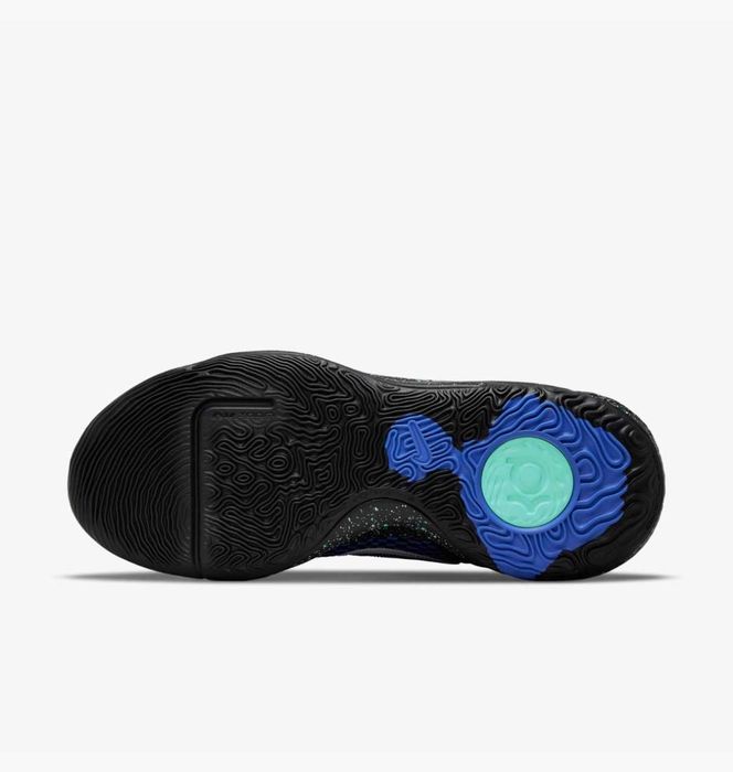 Оригінал! Кросівки Nike KD TREY 5 IX CW3400-007 US 8 (26 см)