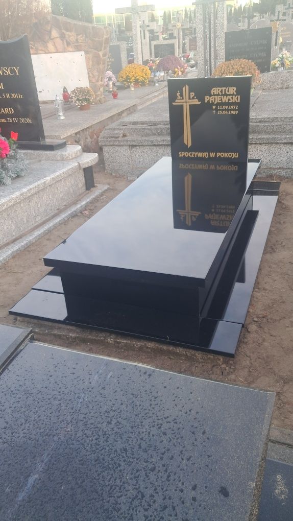 Tani Nagrobek Kompozytowy Promocja