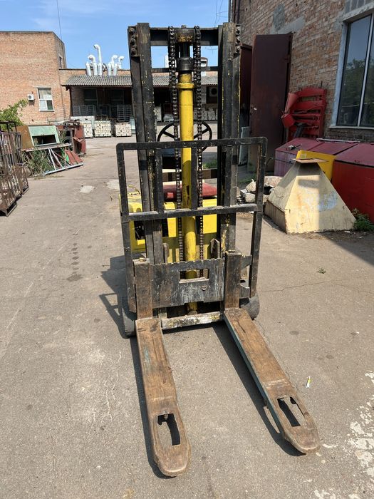 Електронавантажувач вилковий/погрузчик вилочний