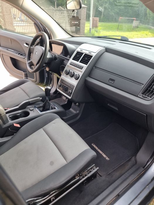 Dodge Journey 2,4 gaz świetny stan