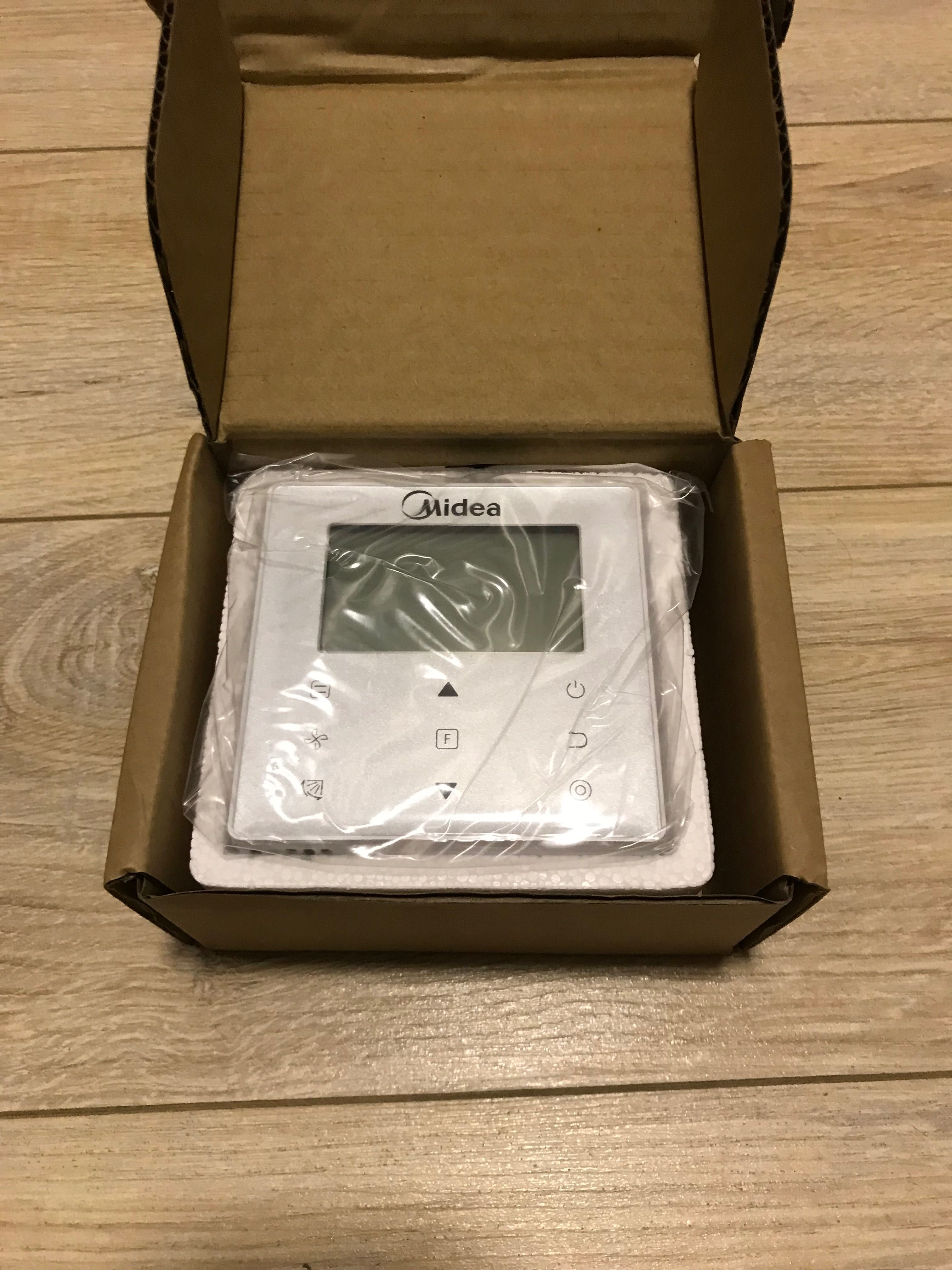 Midea "Централизованный (групповой) пульт управления WDC-120G/WK(A)"