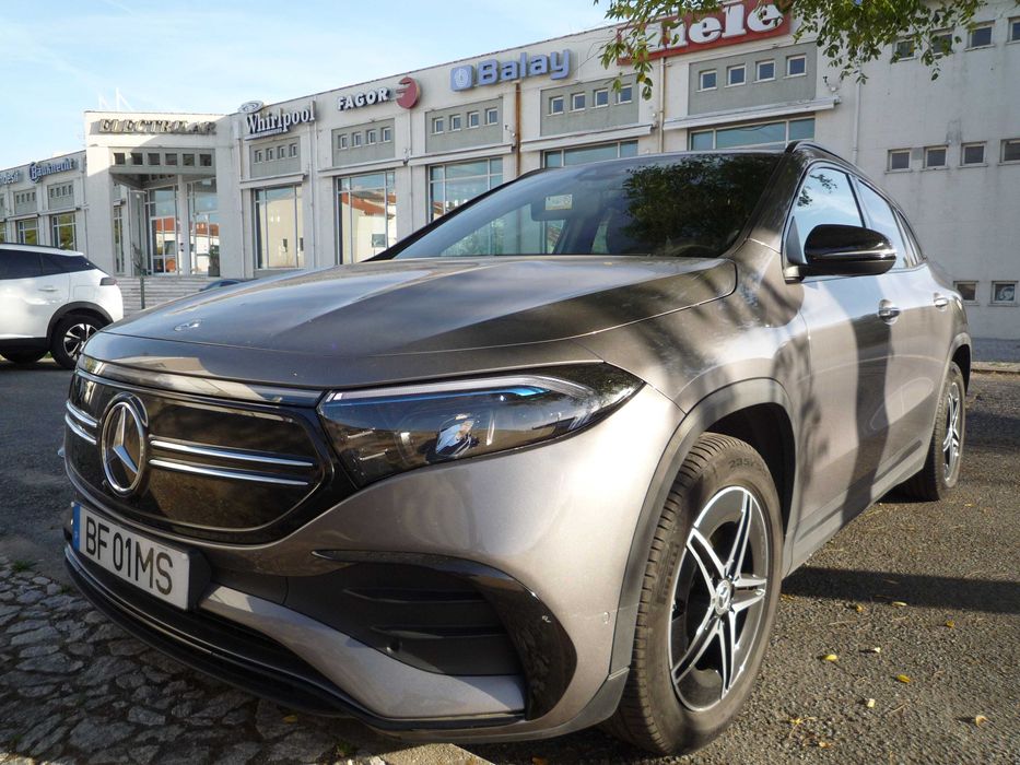 Mercedes-Benz EQA 250 de 2023, com 16.000 kms, na garantia