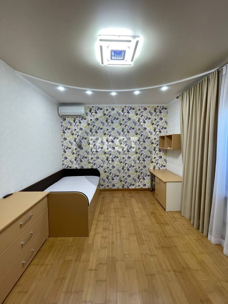 Продам дом пос. Кирова, Салтовка, Ак. Павлова , 180 м2 , 6 соток