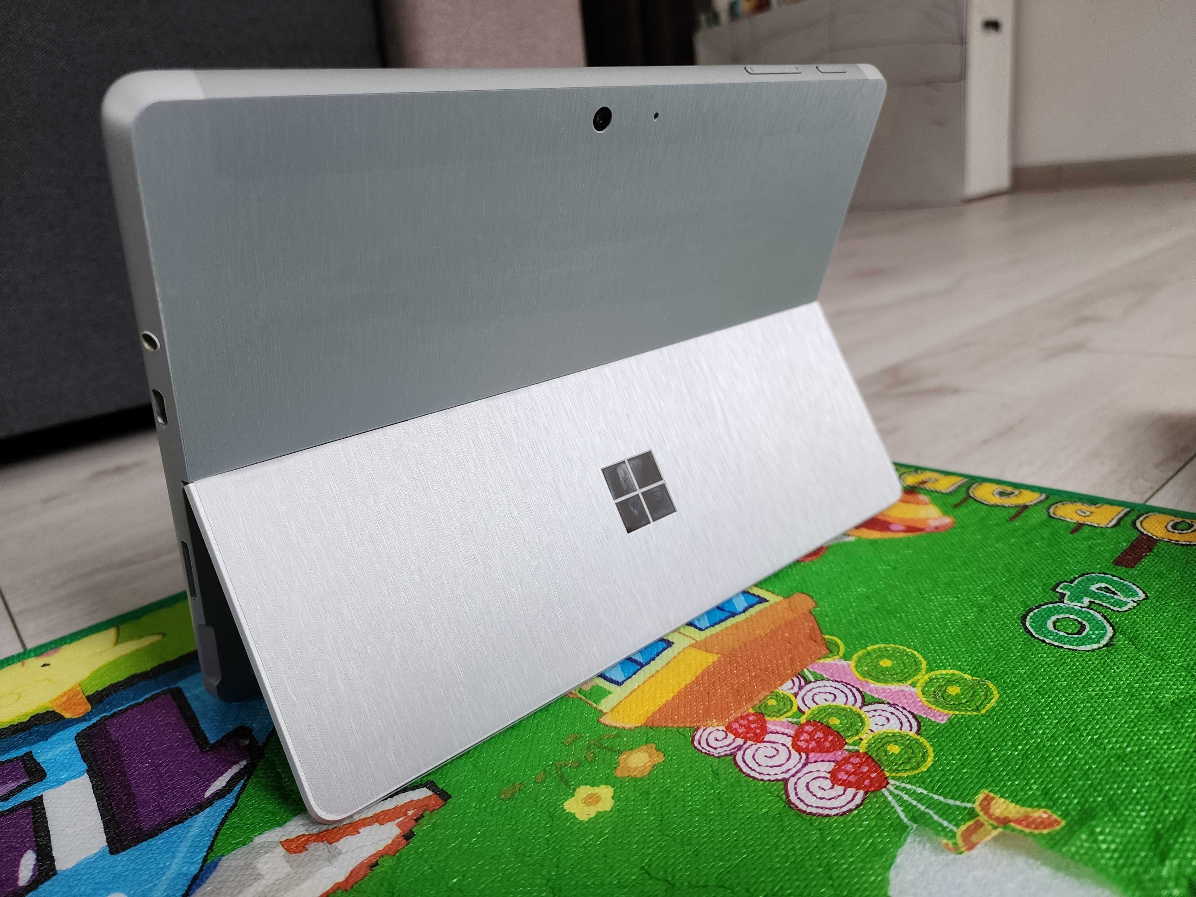 Планшет Microsoft Surface Go 2 Pentium/8/128GB