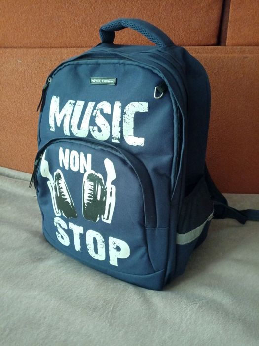 Рюкзак в школу хлопцю