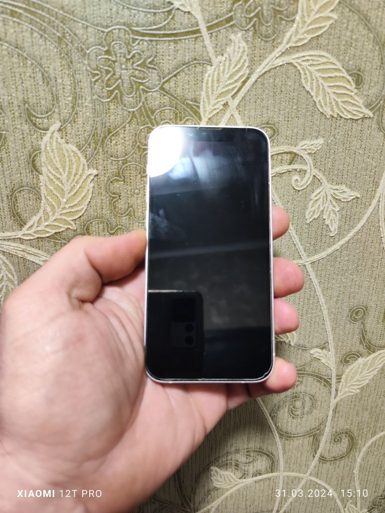 Продам iPhone 13 mini 128G