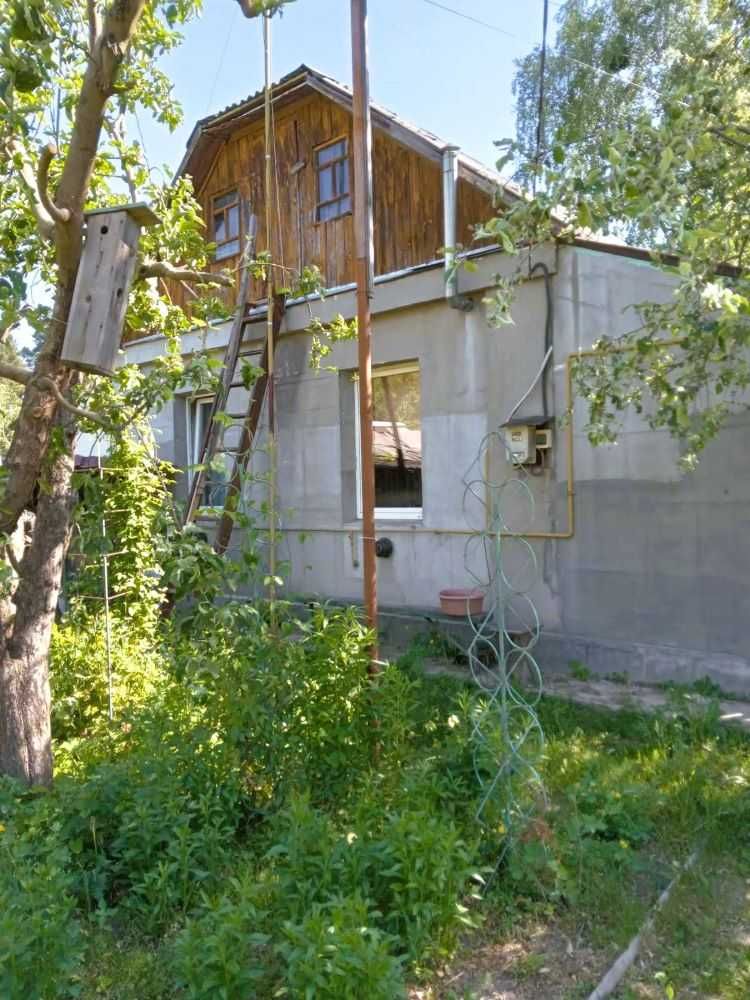 Продаж частини будинку, Глеваха