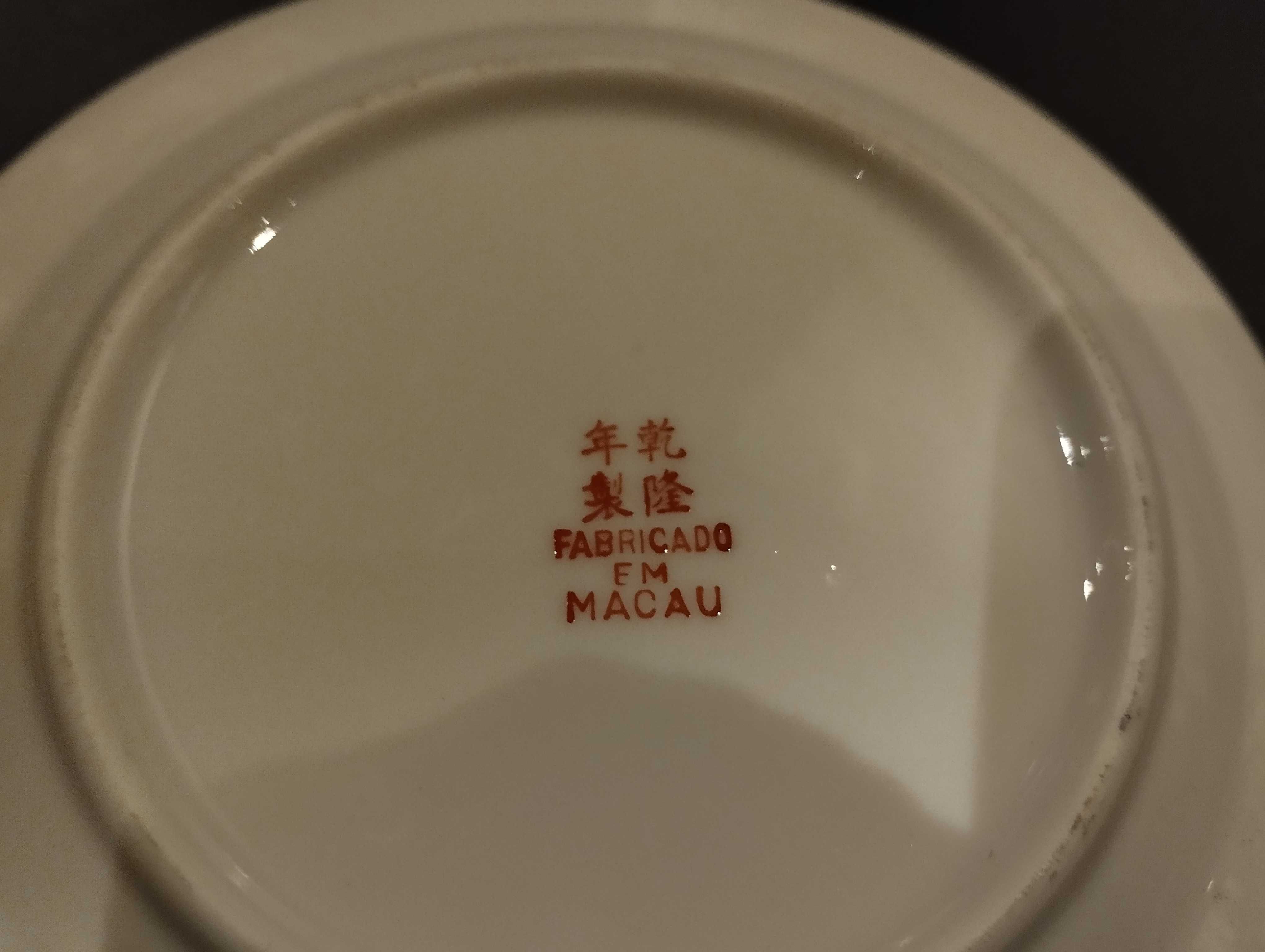 Pratos louça de Macau