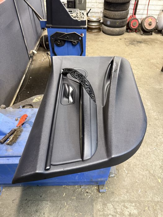 Водійська карта кожа БМВ ф30