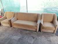 Продаётся диван+ кресла кровати