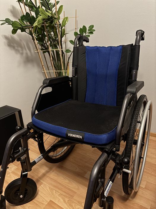 Wózek inwalidzki aluminiowy Vermeiren lekki jak nowy Split D200 BDB