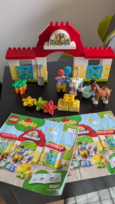 lego duplo 10951 конюшня