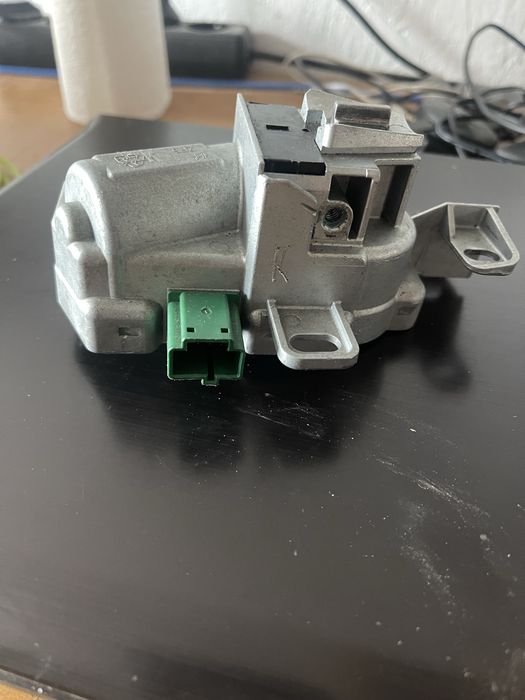 Blokada kierownicy Volvo xc60