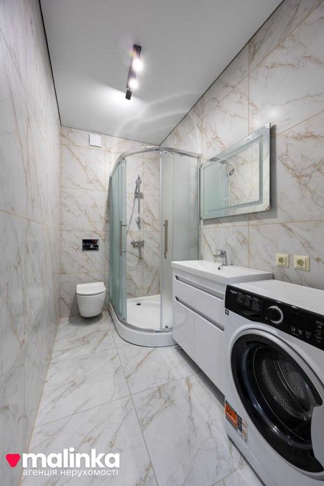 Продаж/1 квартира/Ремонт/Незалежності 19/Новобудова/Брюховичі,Львів