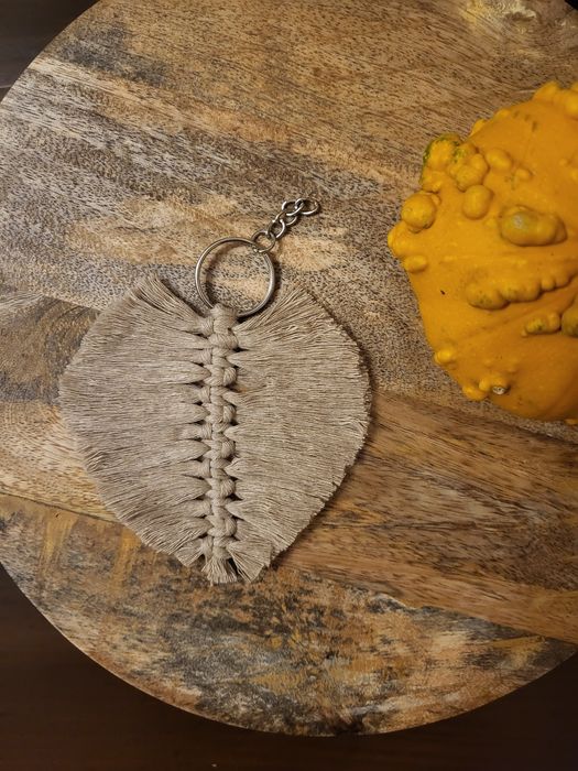 Brelok makrama do kluczy, torebki, plecaka