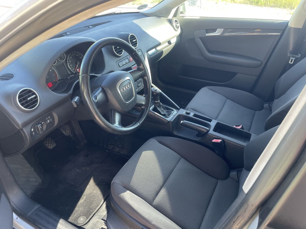 AUDI A3 8P ** LIFT ** 1.6b MPI ** 06r ** ZADBANA ** Bez rdzy ** OKAZJA