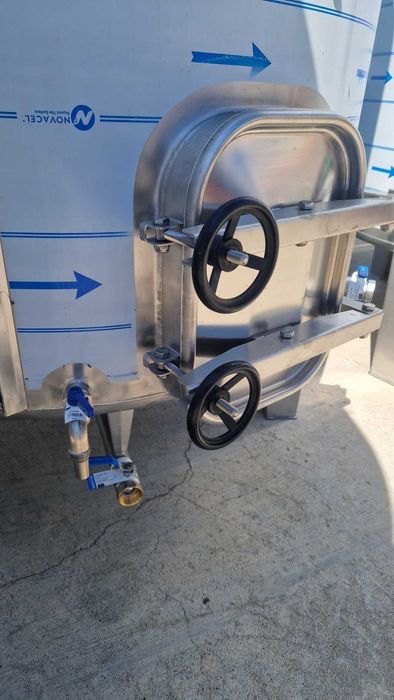 Cuba Inox Fermentação Vinho 2000 Litros 2 Portas