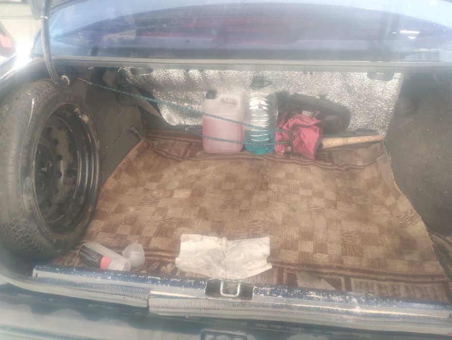 Опель кадет 1.3. бензин