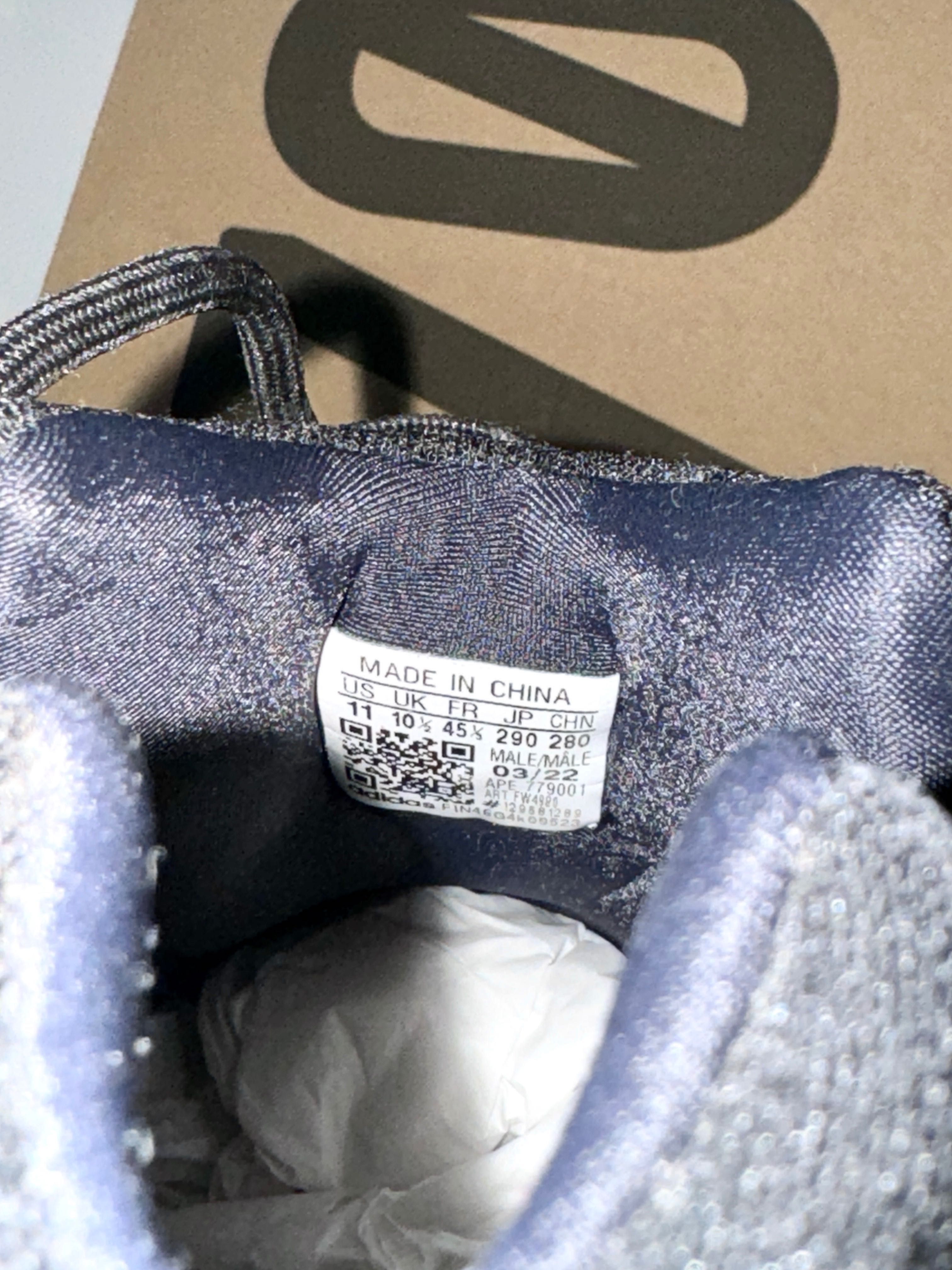 Adidas YEEZY 700 V3 ‘Azael’ / Оригінал / 11 US 45 / изи