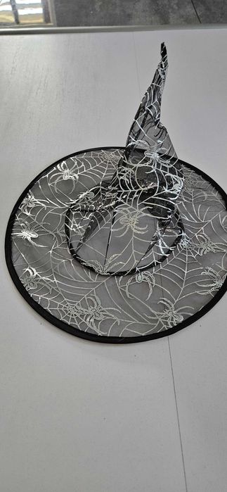 Kapelusz czarodziejki na bal