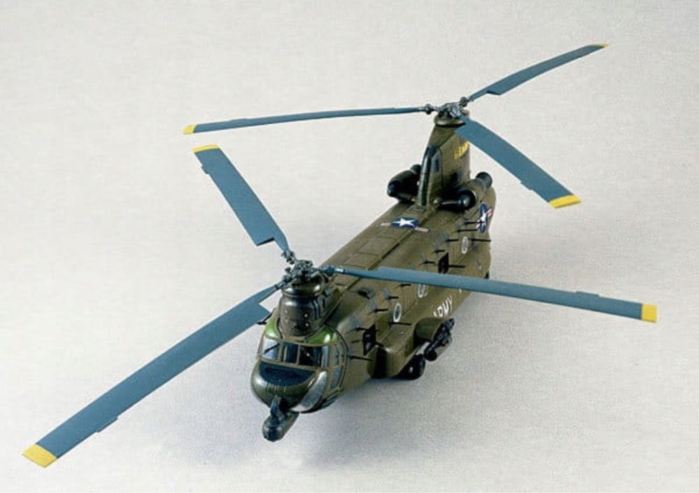 Italeri 1218 Helikopter MH-47E SOA Chinook model 1/72