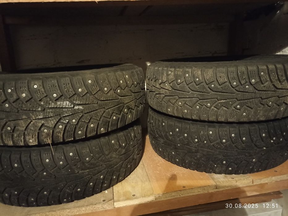 Резина зимова шипована