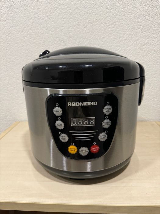 Мультиварка REDMOND RMC-M4515