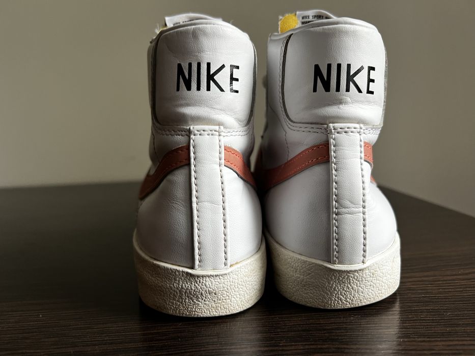 Кеди Nike Blazer Mid 77 White Atomic Pink CZ1055-110 Роз 40 на 25.5 см
