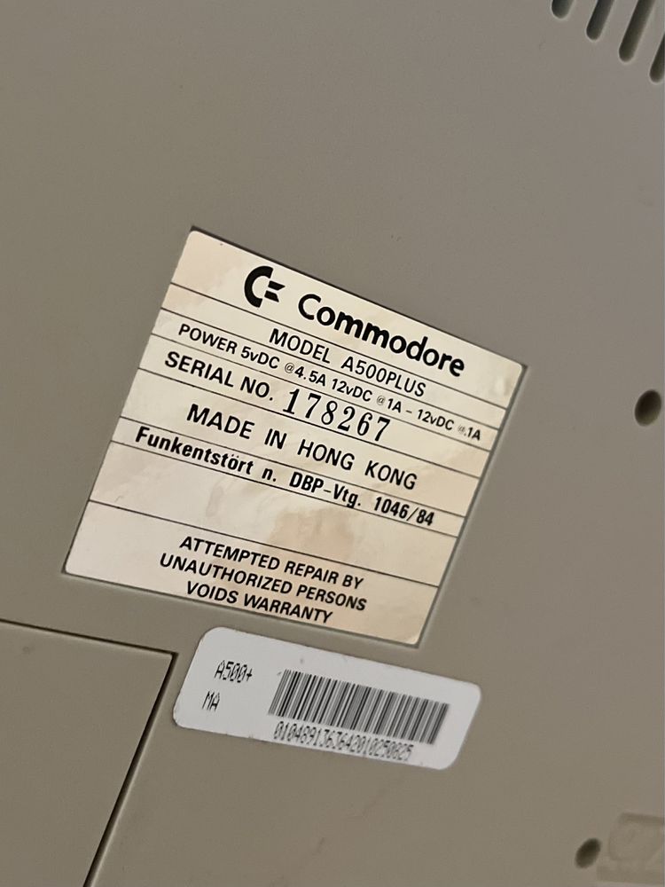 Commodore Amiga A500 plus obudowa klawiatura