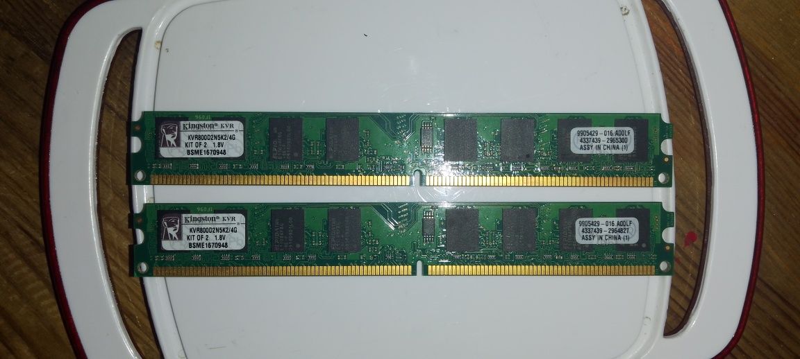 Pamięć RAM 2x 4,2,1 i DDR3 4,512