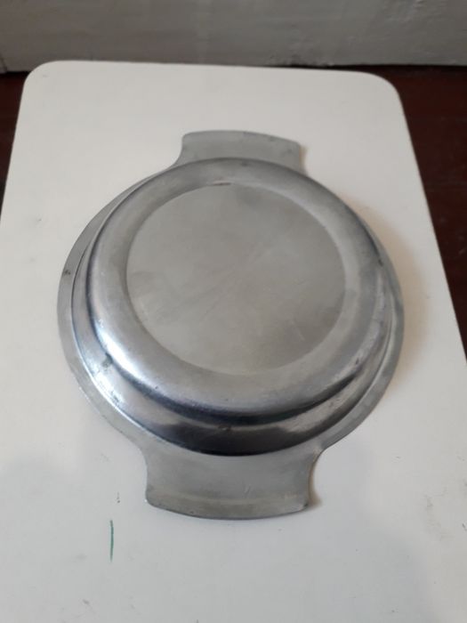 Тарелки из нержавеющей стали