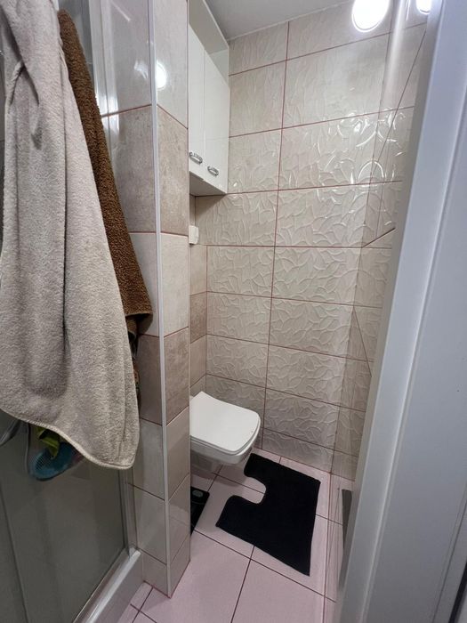 Mieszkanie I piętro 38 m2  blok punktowiec 4-piętrowy Bełchatów Okrzei