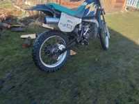 Kawasaki kmx 125 .